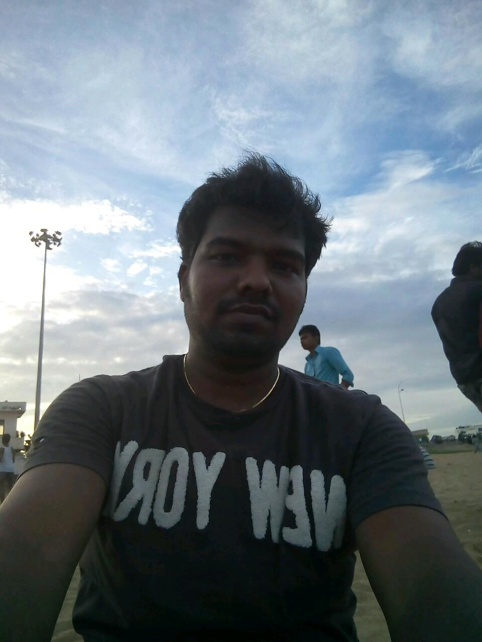 dbalam1408's profile picture. 