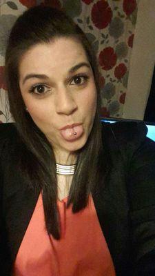 vickster_c's profile picture. laid back,  loveing life sweet arse bitch :D