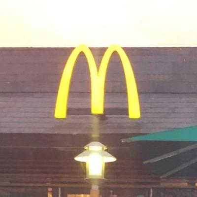 British_McProbs's profile picture. Welcome to the graveyard shift at mcfuck my life