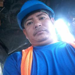 santanacruzati's profile picture. 