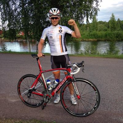 Triathlet på Dala Sports Academy. Pluggar till Idrottstränare på högskolan Dalarna