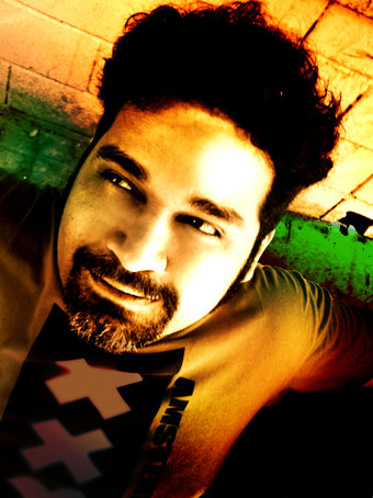 eduardomalave's profile picture. Guitarra de @bigmandrake | Productor Musical | Ingeniero de Sonido | Gestor Cultural