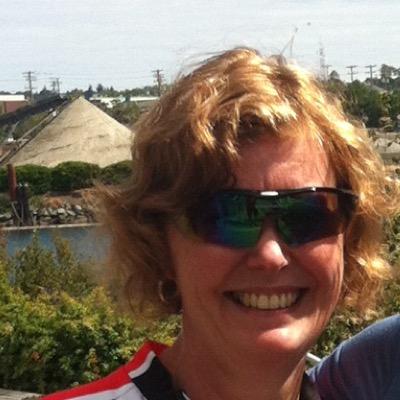 Teacher, passionate about reading, learning, cycling, kids, yoga, dogs, guitar, the outdoors, music, modern quilting .....