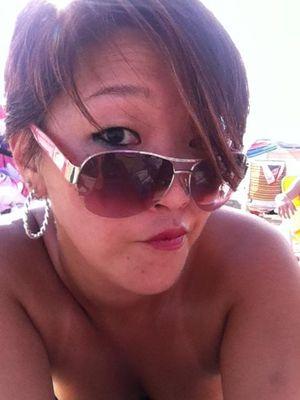 1azngoddess's profile picture. Shopaholic, book nerd, Philadelphia Eagles fangirl & mother of 4 wrapped up in a pretty little package