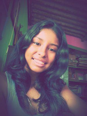 wow *-* .... q decir pues no she ...jee
...pues amo la musica, especialmente lajh de Porta *-*, anime :3, y hablar con los panitas :3