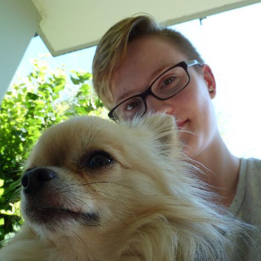 hannahoff95's profile picture. 