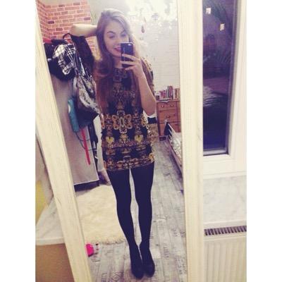 wearbikinis's profile picture. drink smoothies, wear bikinis, save animals, take naps