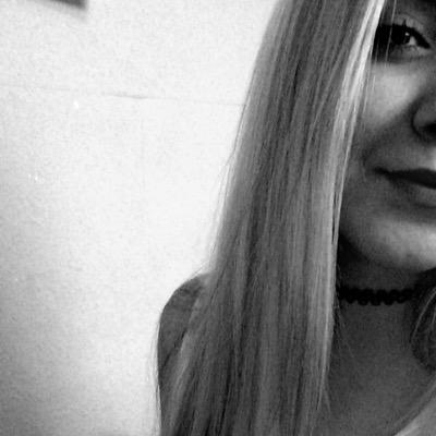 Linabeeeee's profile picture. 