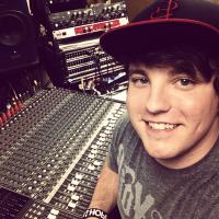 Aaron Phillips (@daaronphillips) 's Twitter Profile
