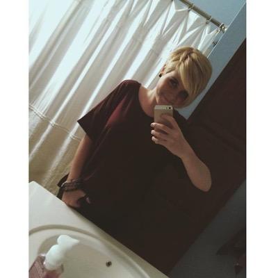 _MorganCaldwell's profile picture. Aspiring to become a professional Graphic designer and work in a building with a slide and bean bags instead of stairs and chairs.