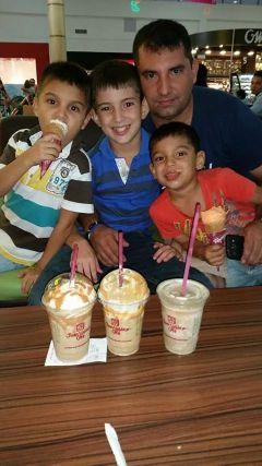 8bdf06a9d1884a9's profile picture. 