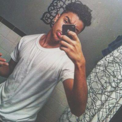 Wesh mes montanas , C'est Yassine je suis sur tweet avec mes délires