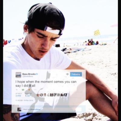 Haleyvann4's profile picture. Love the Janoskians so much they are my life