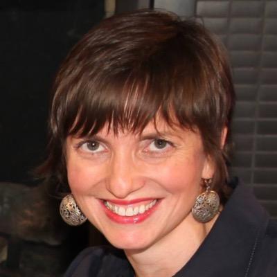 RYT200 yoga teacher, aerial yoga and yoga trapeze instructor, herbalist