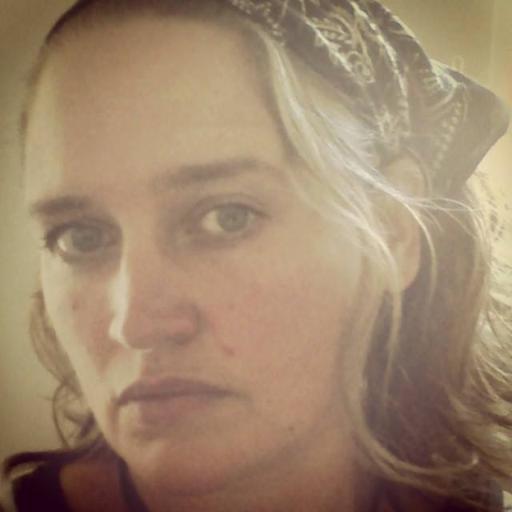 GrungeGardens's profile picture. Urban garden based organic Botanical Vegan Skin Care, Artisanal Herbal Teas,