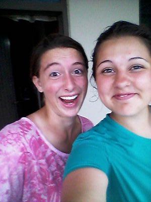 I think to myself what a wonderful world :) Senior. Debate DECA and FBLA = life. Irish dancer! 4H State Ambassador ♥