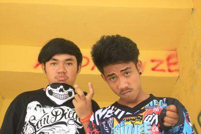 Line : Surahman_12 , Istagram : mammank12 , Facebook : Karaengleo , Clan Clash of clans : Pangkep MTV,Pin BBM : 537841F5