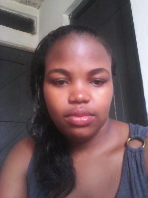 MutatiinaRebec1's profile picture. 