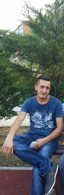 ahmetbeyy34's profile picture. 