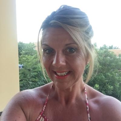 Jamster1Julie's profile picture. 