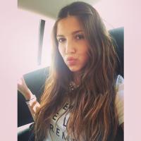 LORENΔ (@lorenaaa15) 's Twitter Profile Photo