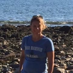 7th grade ELA teacher in CPS *Framework Specialist *NBCT*Graduated University of Illinois Urbana (BA in English) * MAs in Teaching (1995) and Leadership (2009)