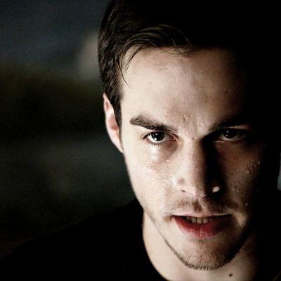 ImmoralValor's profile picture. ₪ Life is much easier with magic. ₪