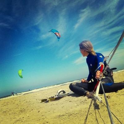 Praktijkmanager fysiotherapie ~ Kookt en drinkt wijn ~ Ook geen 20 meer ~ Vaak ben je gewoon te bang ~ wielrennen/mountainbiken/schaatsen/kitesurfen ~ AJAX