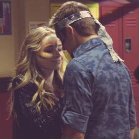 Thea_David_'s profile picture. parents suck, school sucks, people in general suck. Oh yeah and I suck too xD