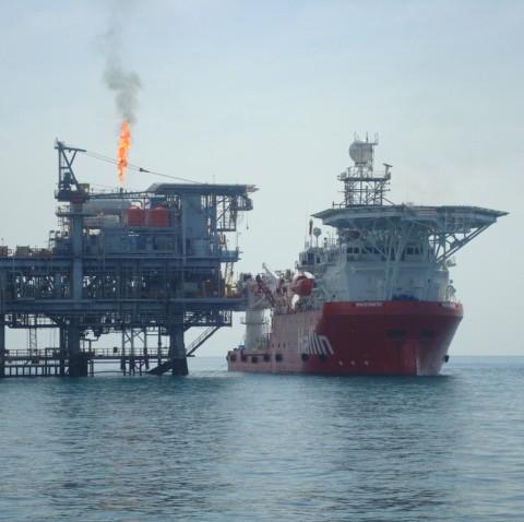 muhamadhufron5's profile picture. 