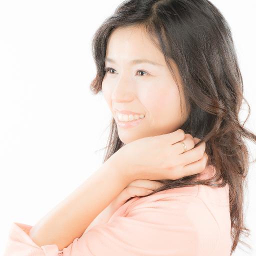 clover_leaf1211's profile picture. 地元を愛するコミュニケーションデザイナー。今日もどこかで人と人を繋いでいます。みんなが「ちょっとした幸せ」を感じられるような、仕掛けをプラスするのが私の特技です！資格／メディカルハーブコーディネーター／ファスティングマイスター　胎児期から四季オタにするべく育てた社会人娘と大学生息子がおります。二人とも不登校経験あり。