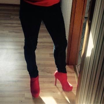 Ronny06527331's profile picture. 