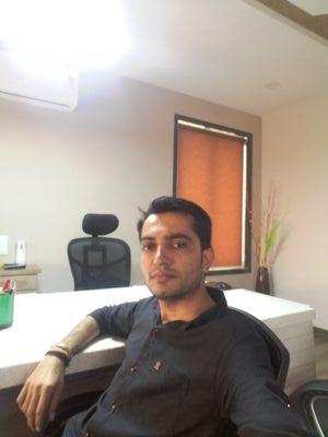 UJignesh777's profile picture. 