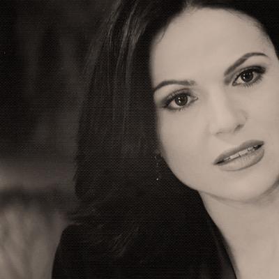 ReginaxMills_'s profile picture. Mayor of Storybrooke, Former Evil Queen. Pregnant.
