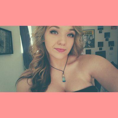 Mogadelic_'s profile picture. fuck you