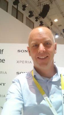 Trotse vader van Thierry, Binc en Hannah. Hubby van Math. SONY Evangelist!
machiel.frijters@sony.com +31651952518