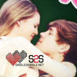 S2S is great for chatting, making friends, sharing interests, and even dating! S2S es ideal para chatear, hacer amigos, compartir intereses, e incluso a salir!