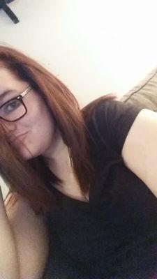 18. just graduated high school June 6th this year. I love the packers with all my heart and I will for the rest of my life. wanna know more, kik:kaitlyn.oscar