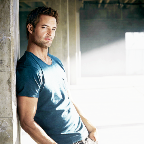 MurderNBlood's profile picture. Eat. Drink. Fuck. Kill. Fuck me over and I'll make sure to end your miserable excuse of a life. ::#CriminalsWorld - RP21+::