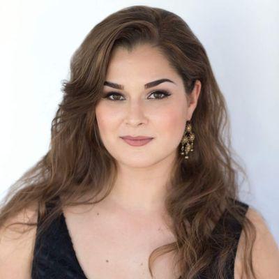 kalliebclayton's profile picture. Canadian soprano. Wannabe Renaissance woman. Loves dogs, paisley, and clutter.