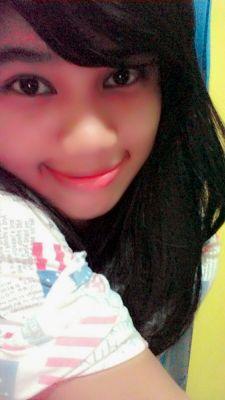 icHie_Aureeraa's profile picture. Love myfamily, myfriends♡ || 29.01.94 - Balikpapan, Kalimantan Timur . Indonesia