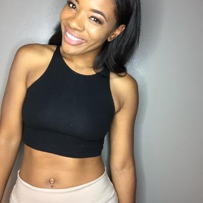 kellywxxd's profile picture. Hairdresser ✂️ | Follow my Blog : http://t.co/fGGiXn8O5q Follow my Instagram : @KellyWxxd