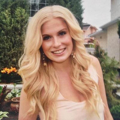 allykulak's profile picture. professional overthinker. coffee snob.