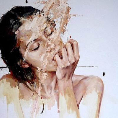 Isabelarbb's profile picture. queen art