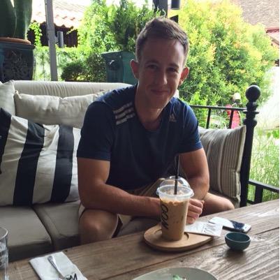 Phill_Sav's profile picture. In Thailand since 2014 🏴