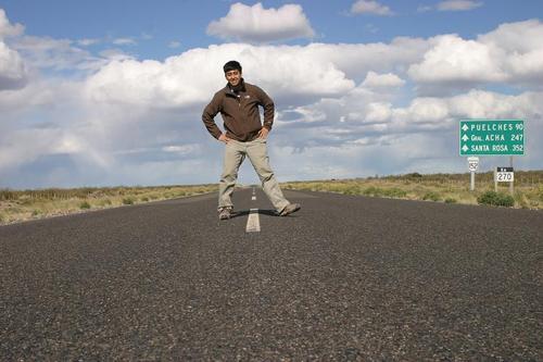 Robbinson_RC's profile picture. Mg en Turismo, Licenciado en Turismo, Universidad Austral de Chile, por un Chile inclusivo, que reconosca las diferencias de los pueblos y naciones indígenas..