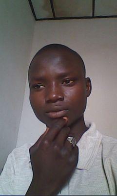 Ibrahimisahseni's profile picture. Thinkers roles the world so  do  ur best & leave the rest.