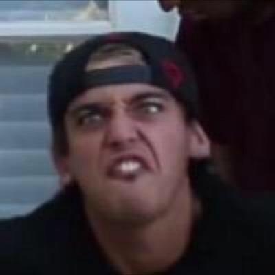 dashofbeau's profile picture. if you don't like the janoskians then I dont like you