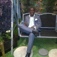 ERNEST (@jojoernny) 's Twitter Profile