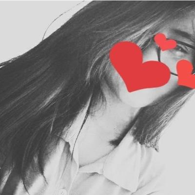 __Shuug's profile picture. No matter what happend i will love you till the end ✋ • Loves god ❌ forever ❤